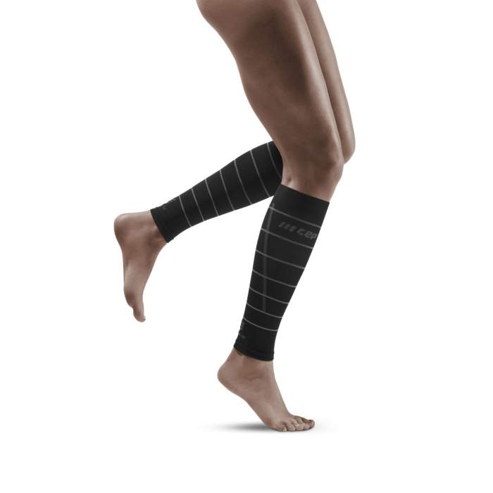 http://cepsports.co.uk/cdn/shop/files/master_cep-reflective-compression-calf-sleeves-m-338112_3.jpg?v=1700585342